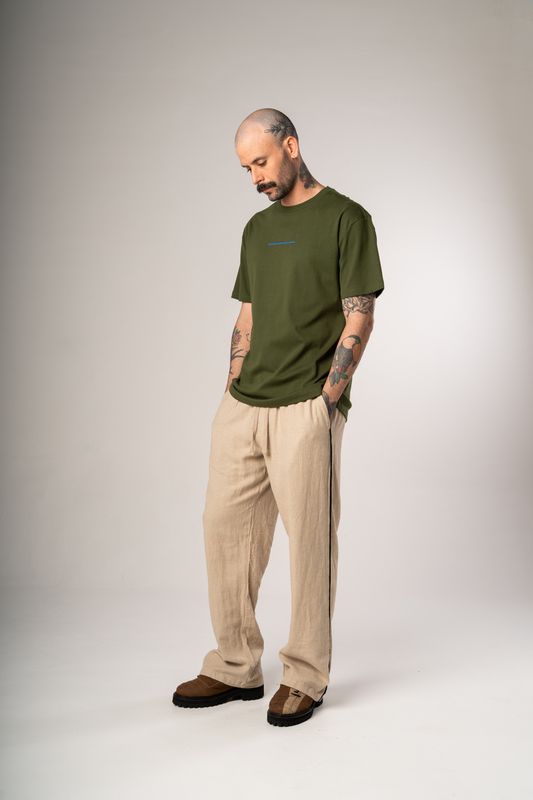 camiseta regular dane-se vertical musgo