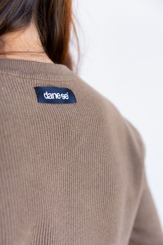 sueter tricot egipcio marrom