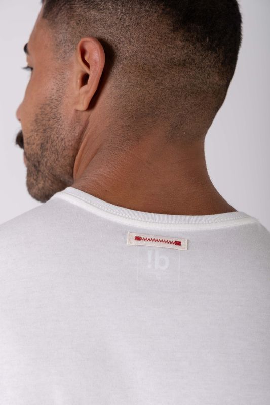 camiseta egipcio basic off
