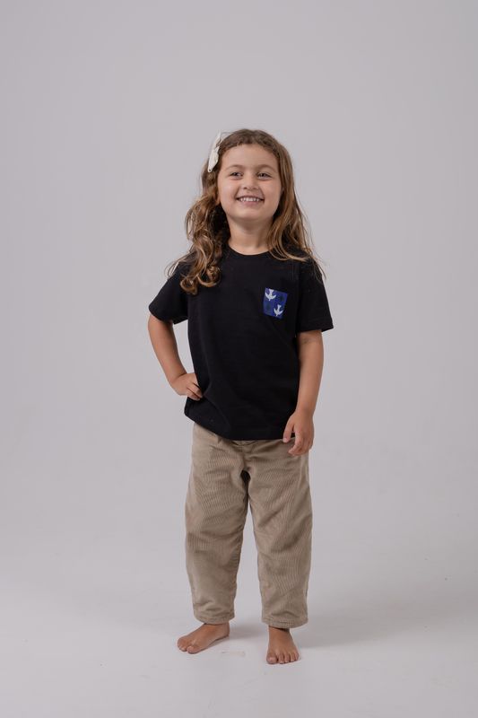 camiseta infantil igrejinha grid preto
