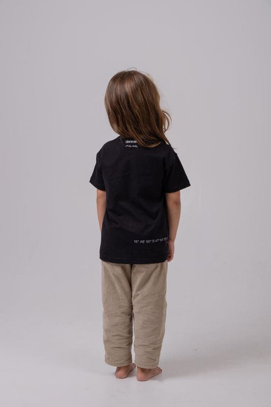 camiseta infantil igrejinha grid preto