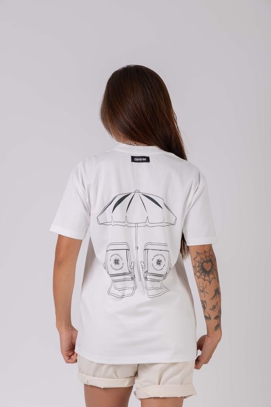 camiseta regular cadeiras npf26 off