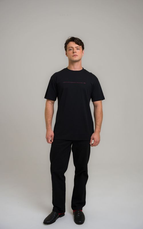 camiseta regular círculos mid century modern preto