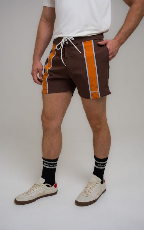 boardshort recorte faixa mcm marrom