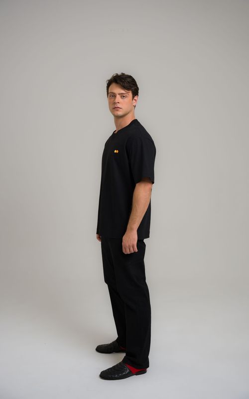 camiseta overboxy degradê mid century modern preto