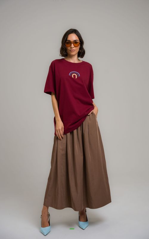 camiseta curvas mid century modern bordô