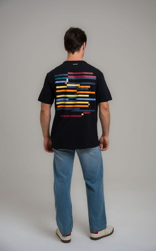 camiseta colors mid century modern preto