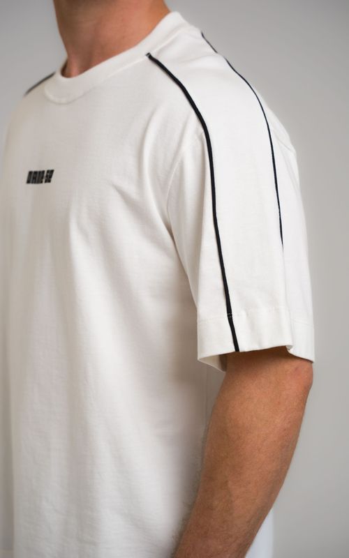 camiseta overboxy debrum dane-se low off