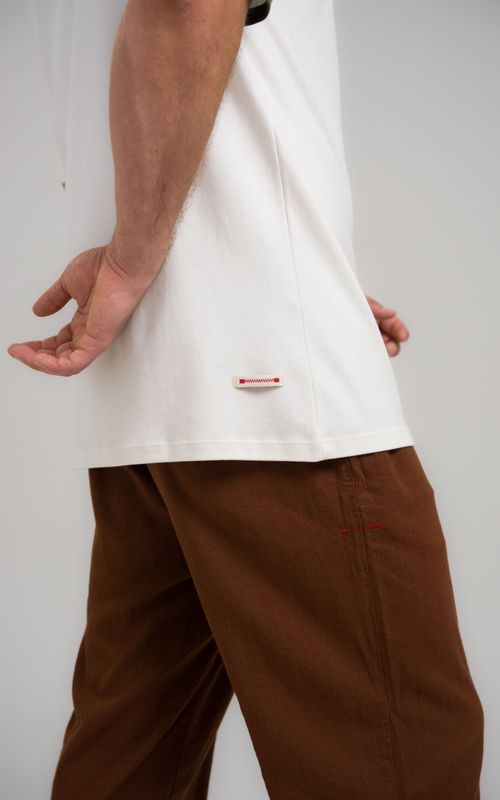 camiseta regular bicolor dane-se shoulder off